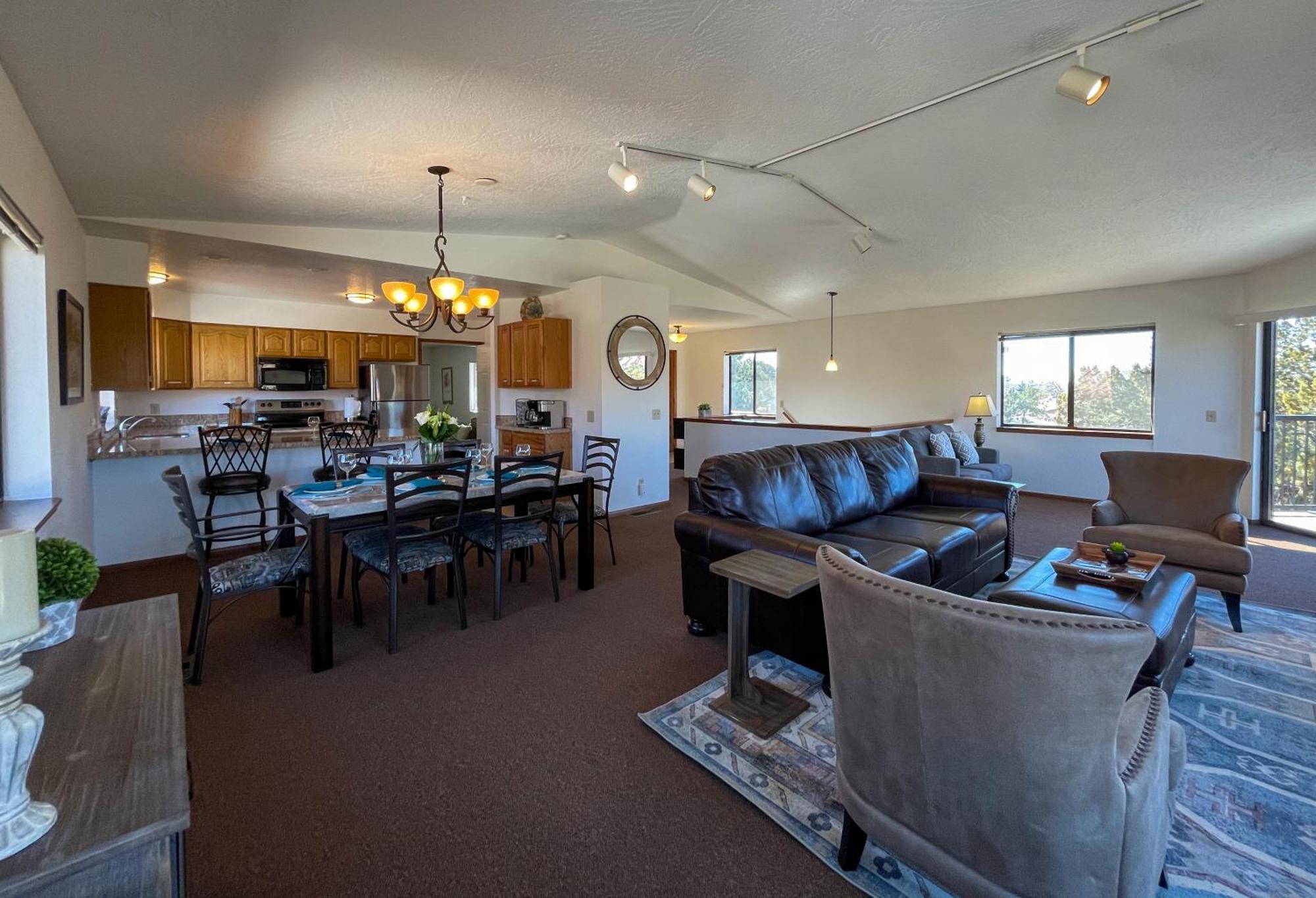 Holiday home Awe Inspiring Red Rock Views With Hot Tub! *