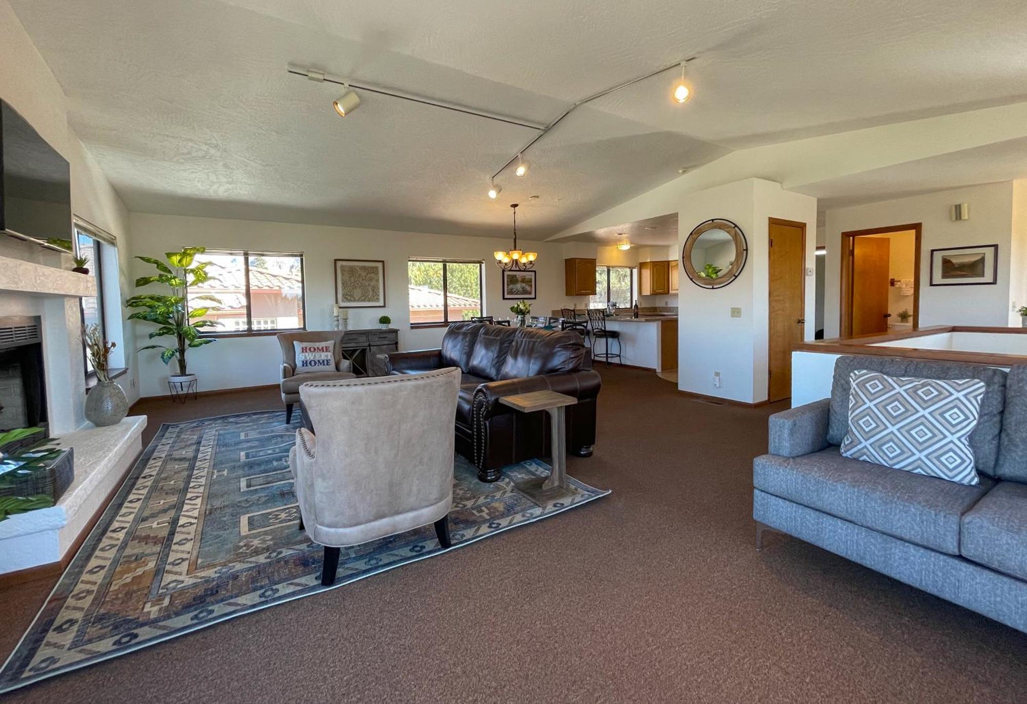 Holiday home Awe Inspiring Red Rock Views With Hot Tub! *